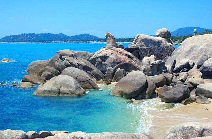 Boulders on Lamai Beach