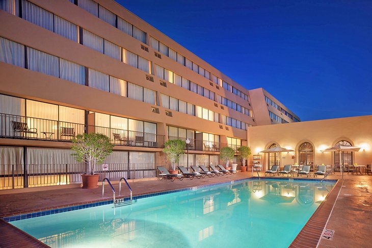 Photo Source: Sheraton Pasadena Hotel