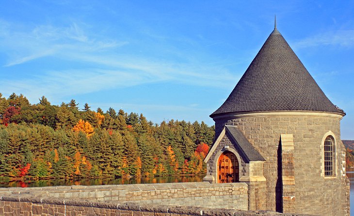 Saville Dam Gatehouse