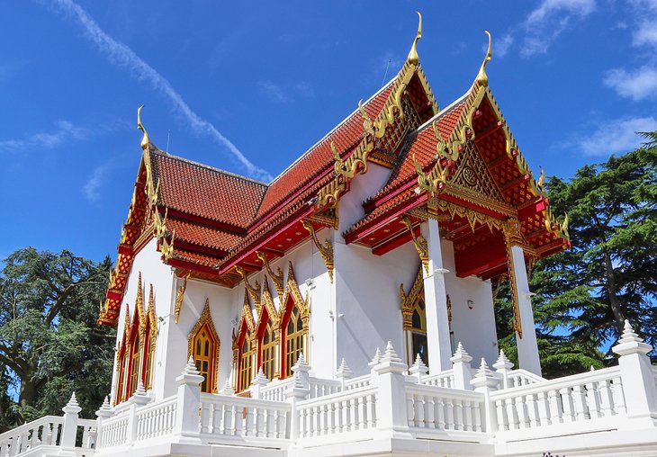 Wat Buddhapadipa Temple