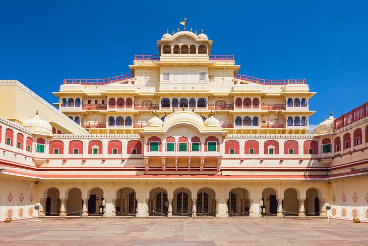 12 atracciones y lugares mejor calificados para saludar en Jaipur