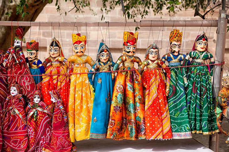 فروش عروسک های راجستانی در جیپور