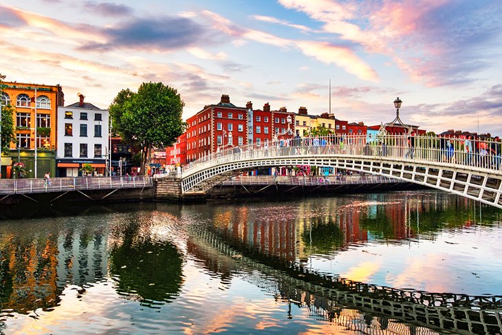 Ha'penny Bridge in Dublin