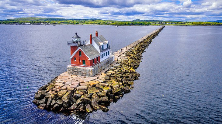 Rockland Harbor Breakwater Lighthouse