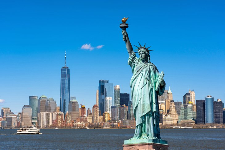 Manhattan and the Statue of Liberty