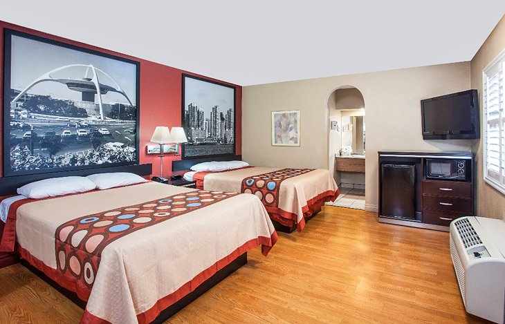 Photo Source: Super 8 by Wyndham Pasadena/La Area