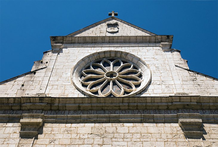 Cathedrale Saint-Pierre