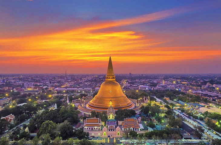 Nakhon Pathom at sunset