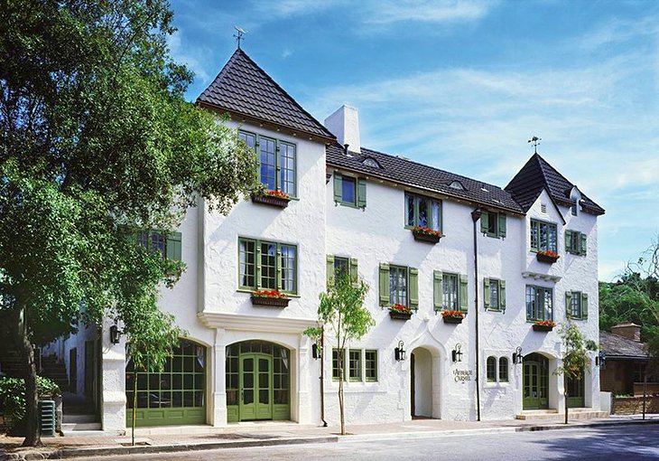 Photo Source: L'Auberge Carmel