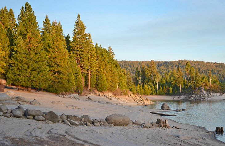 12 campamentos mejor calificados cerca de Sacramento, CA