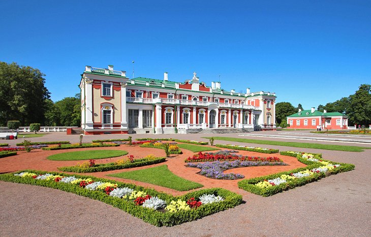 Kadriorg Palace