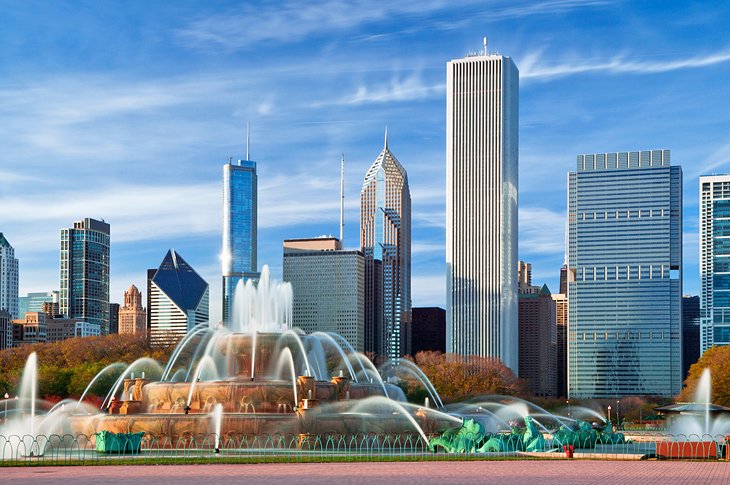 Buckingham Fountain in Grant Park, Chicago