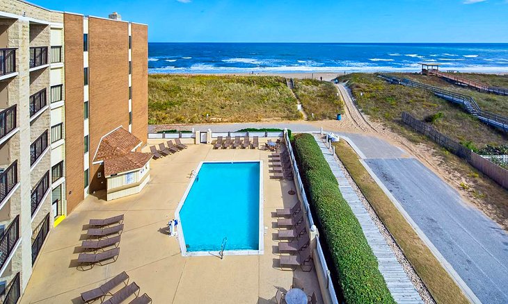 Photo Source: Best Western Ocean Reef Suites