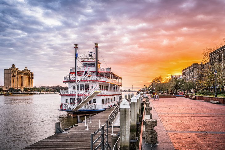 Sunrise on the waterfront in Savannah