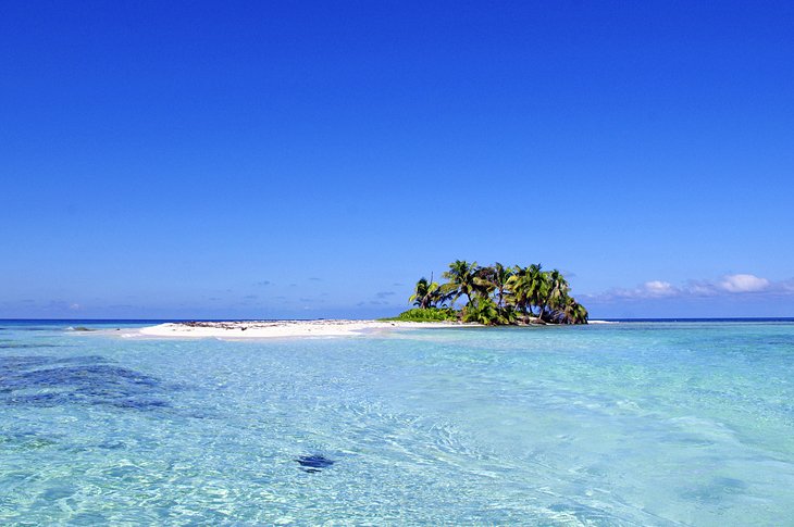 Crystal-clear waters at Silk Caye