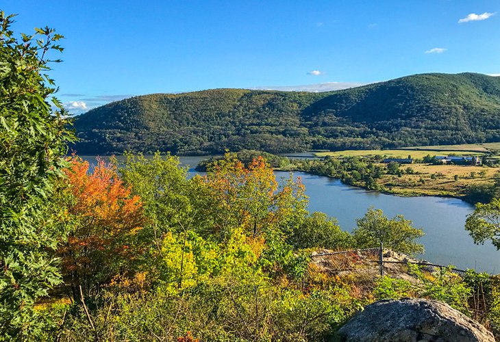 Lake Waramaug State Park