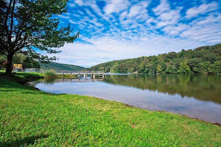 Squantz Pond, New Fairfield