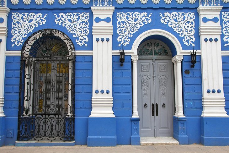 Ornate architecture in Camaguey