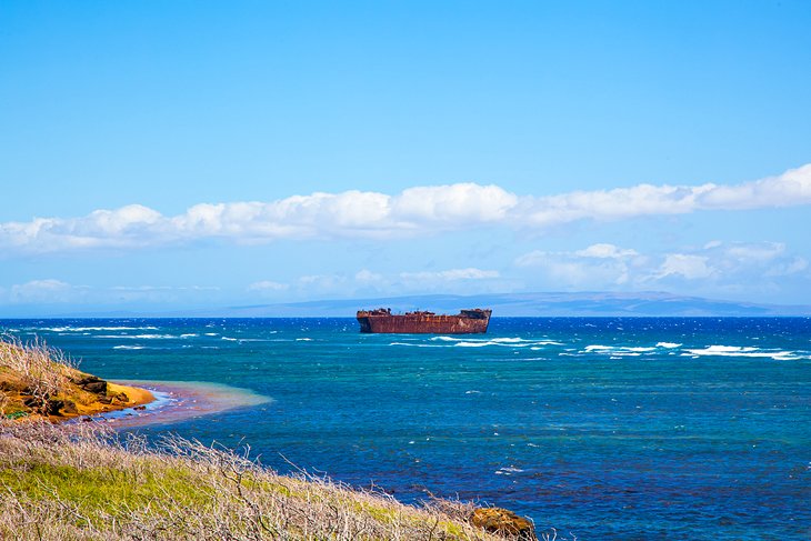 Shipwreck Beach, Lanai