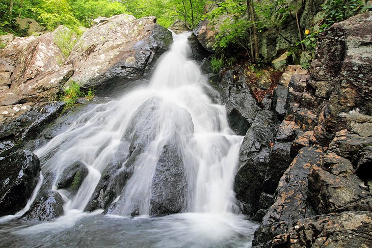 Chikahoki Falls