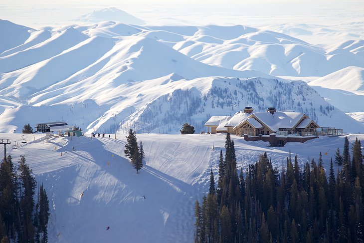16 mejores estaciones de esquí en los EE. UU.