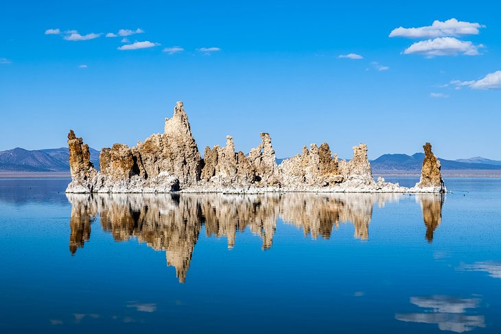 Tufa formations on Mono Lake