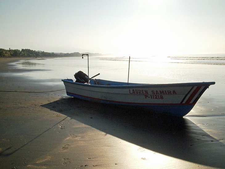 Esterillos Oeste Beach