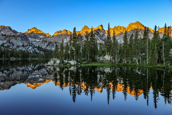 Alice Lake and the Sawtooth Mountains