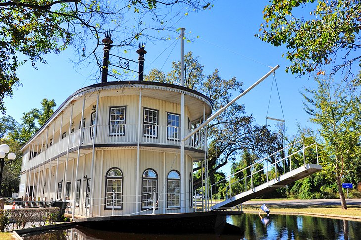 Old paddleboat in Greenville, Mississippi