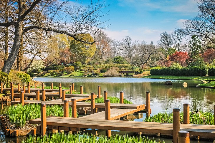 Jardin de promenade japonais au Missouri Botanical Gardens