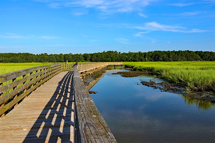 Wooden boardwalk at Huntington Beach State Park