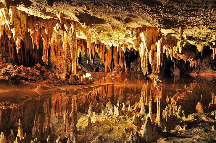 Dream Lake in the Luray Caverns