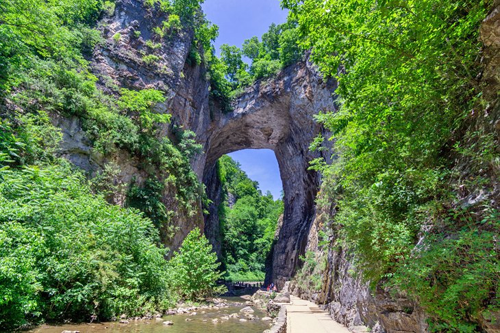 Le pont naturel en Virginie