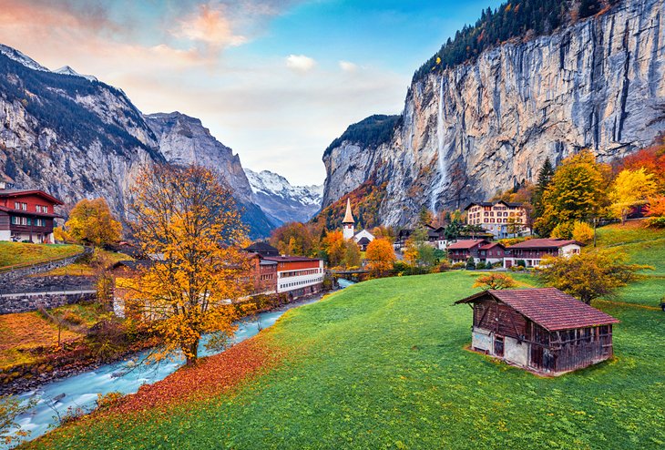 Lauterbrunnen village in the fall