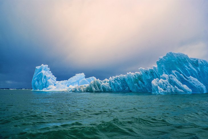 Glaciers floating in the Laguna San Rafael