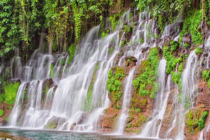 Pulhapanzak Waterfall