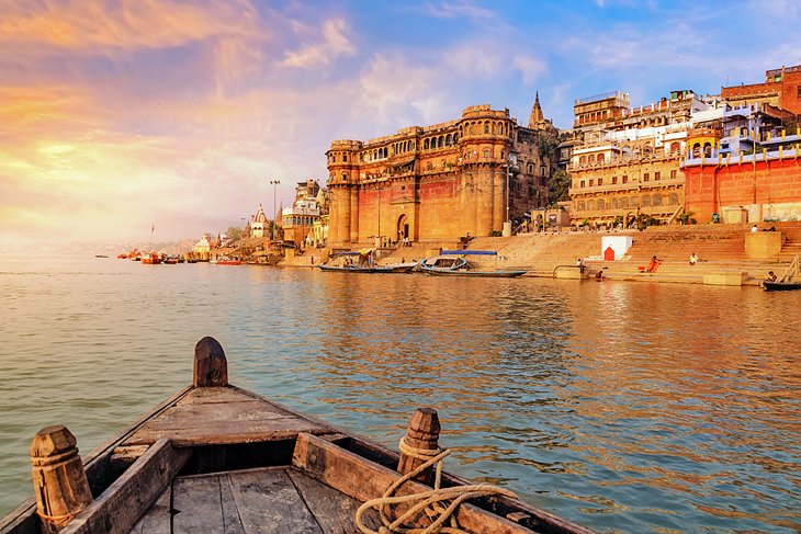 tourist places near varanasi within 300 kms