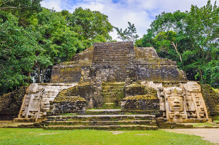 8 mejores ruinas mayas en Belice