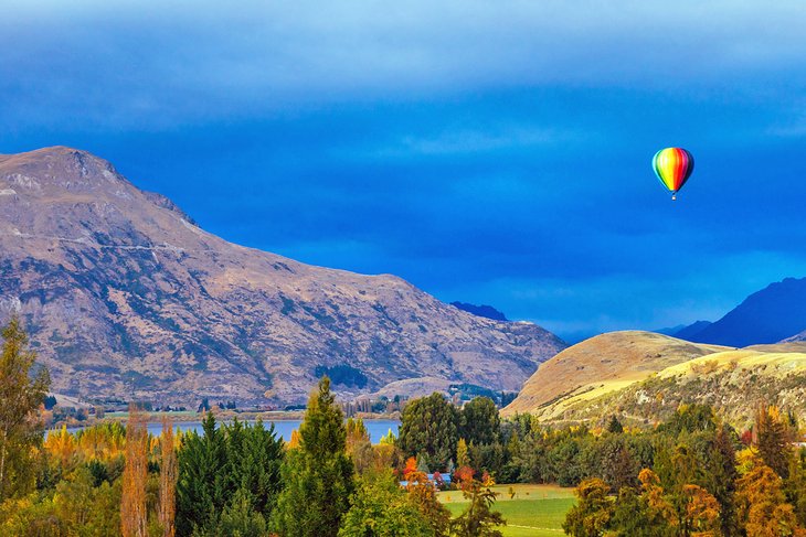 Hot air balloon near Queenstown