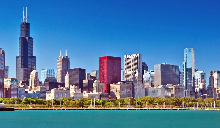 Chicago skyline in the summer