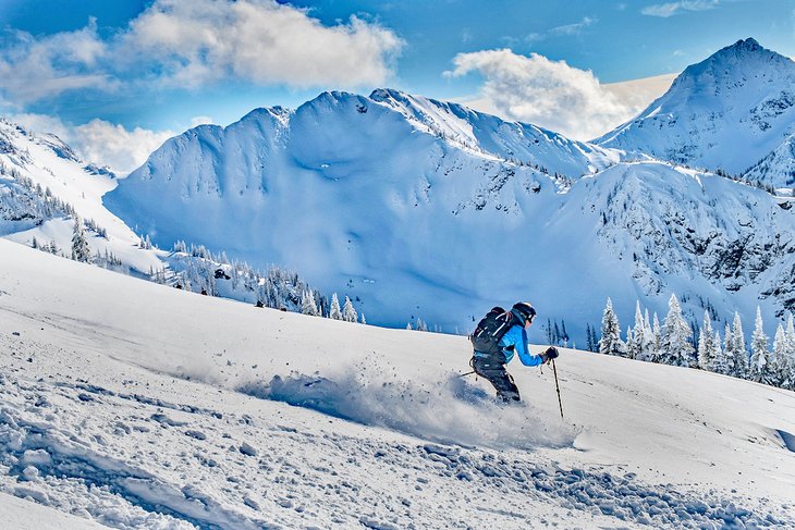 Heli-skiing in Revelstoke