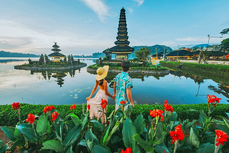 Couple at the Ulun Datu Bratan Temple in Bali