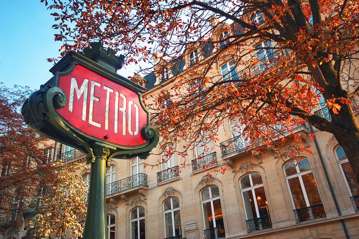 Paris Metro sign in Autumn