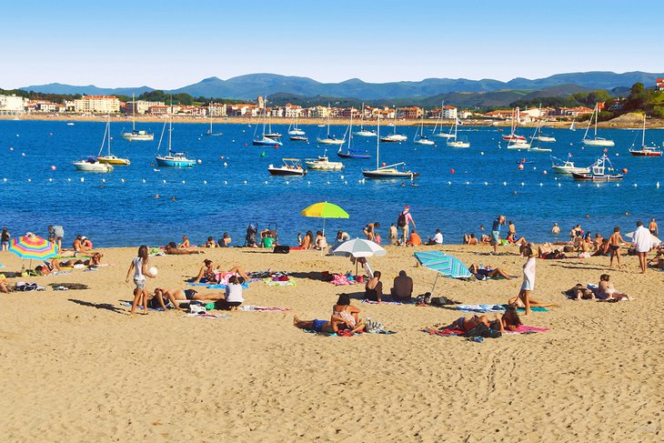 Beach in the Bay of Saint-Jean de Luz