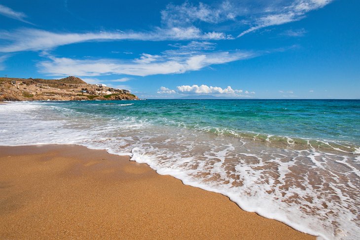 14 playas mejor valoradas en la isla de Mykonos
