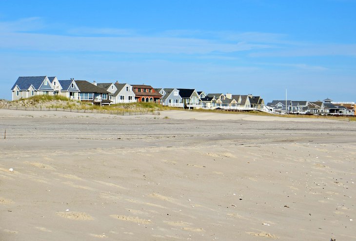 Beach houses at Cupsogue Beach County Park