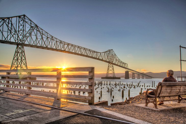 Sunset on the Astoria Riverwalk