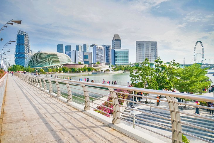 View of the Esplanade from the Jubilee Bridge