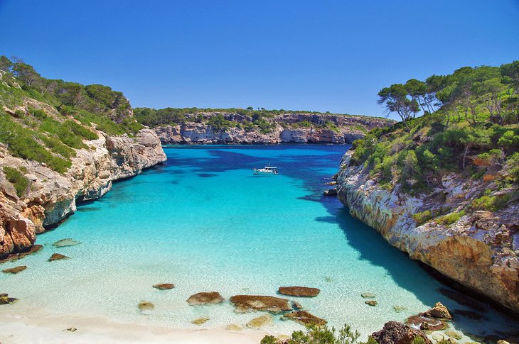 The stunning beach at Calo del Moro