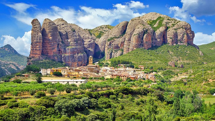 Village below the Aguero Mountains in Heusca Province